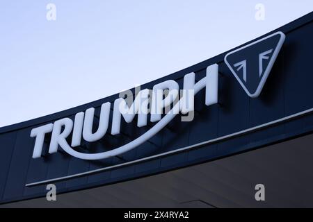 Bordeaux , Frankreich - 04 29 2024 : Triumph for the Ride Textlogo und Markenzeichen von Motorcycles Ltd britischer Motorradhersteller Stockfoto