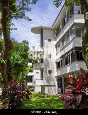 Tiong Bahru modernistische begehbare Apartments in Singapur, entworfen im stromlinienförmigen Moderne Stil von Singapore Improvement Trust (SIT) Stockfoto