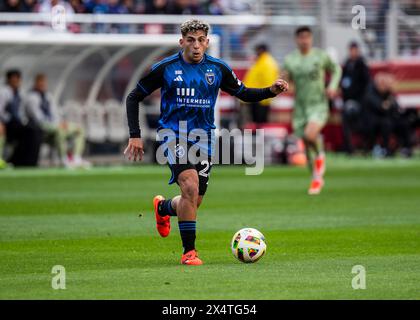 Mai 2024 Santa Clara, CA USA San Jose Mittelfeldspieler Herman Lopez (23) versucht, den Ball während des MLS-Spiels zwischen dem Los Angeles Football Club und den San Jose Earthquakes zu passieren. San Jose besiegte den LAFC 3-1 im Levi's Stadium San Clara Kalifornien Thurman James/CSM Stockfoto