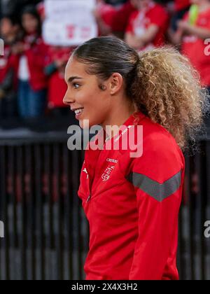 Zürich, Schweiz. April 2024. Zürich, Schweiz, 5. April 2024: Alayah Pilgrim (20 Schweiz) blickt beim Fußball-Spiel der UEFA-Womens European Qualifiers zwischen der Schweiz und der Türkei im Letzigrund-Stadion in Zürich zu. (Daniela Porcelli/SPP) Credit: SPP Sport Press Photo. /Alamy Live News Stockfoto