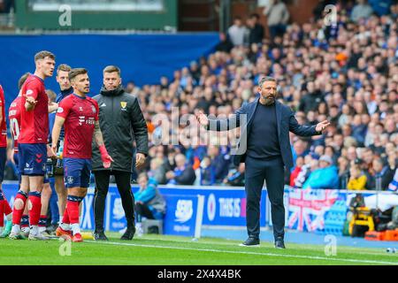 Glasgow, Großbritannien. Mai 2024. Rangers FC spielt Kilmarnock FC im schottischen Premiership-Spiel im Ibrox Stadium, Heimstadion der Rangers, in Glasgow, Schottland. Das Spiel ist für beide Teams wichtig. Wenn die Rangers gewinnen, bleiben sie 3 Punkte hinter Celtic in der Liga, und wenn Kilmarnock gewinnt, kommen sie näher an die Qualifikation für das Spiel in europäischen Wettbewerben. Quelle: Findlay/Alamy Live News Stockfoto