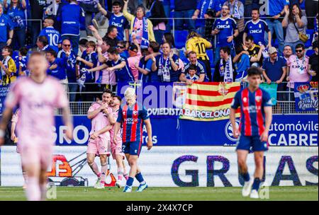 Huesca, Spanien. Mai 2024. HUESCA, SPANIEN - 4. MAI: . Während des Liga Hypermotion Matches zwischen SD Huesca und Real Oviedo im Estadio El Alcoraz am 4. Mai 2024 in Huesca, Spanien (Credit Image: © PG/DAX via ZUMA Press Wire) NUR REDAKTIONELLE VERWENDUNG! Nicht für kommerzielle ZWECKE! Stockfoto