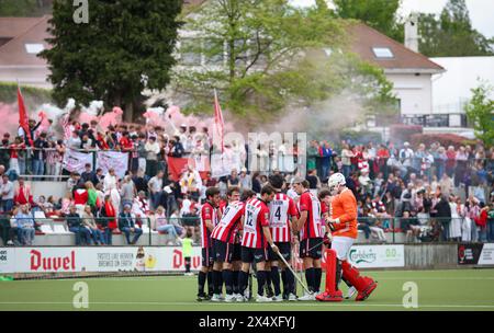 Brüssel, Belgien Mai 2024. Leopolds Spieler wurden während eines Hockeyspiels zwischen dem Royal Leopold Club und Gantoise am Sonntag, den 5. Mai 2024, in Brüssel, einem Rückspiel im Halbfinale der Play-offs der belgischen Hockeymeisterschaft in der ersten Liga, dargestellt. BELGA PHOTO VIRGINIE LEFOUR Credit: Belga News Agency/Alamy Live News Stockfoto