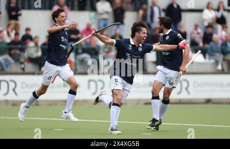 Brüssel, Belgien Mai 2024. Gantoise Etienne Tynevez feiert, nachdem er am Sonntag, den 5. Mai 2024, in Brüssel ein Hockeyspiel zwischen dem Royal Leopold Club und Gantoise erzielt hat, ein Rückspiel im Halbfinale der Play-offs der belgischen Hockeymeisterschaft in der ersten Liga. BELGA PHOTO VIRGINIE LEFOUR Credit: Belga News Agency/Alamy Live News Stockfoto