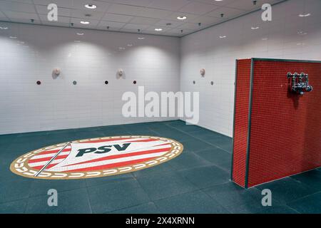 Heimclub-Badezimmer im Philips Stadion – der offiziellen Arena des FC PSV Eindhoven Stockfoto