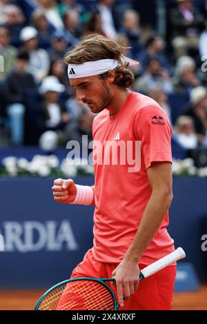 Barcelona, Spanien. April 2024. Tsitsipas in Aktion während des Barcelona Open Banc de Sabadell Tennis Turniers im Reial Club de Tennis Barcelo Stockfoto