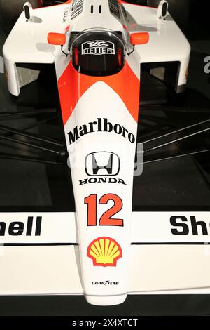 McLaren MP4//4 Honda, Show Car, 1988, aus der Macchiavelli-Halmo-Kollektion, wurde während der Ausstellung „Senna Forever“ am 5. Mai 2024 im Museo Na gezeigt Stockfoto