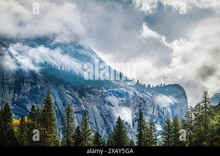 WASHINGTON SÄULE YOSEMITE NATIONAL PARK KALIFORNIEN USA Stockfoto