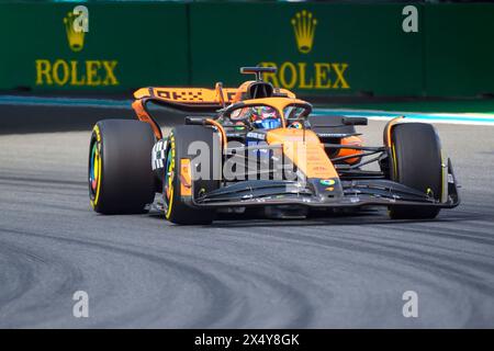 Miami, Florida, USA. Mai 2024; Miami International Autodrome, Miami, Florida, USA; Formel 1 Crypto.com Miami Grand Prix 2024; Renntag; Oscar Piastri aus Australien fuhr die Nummer 81 McLaren auf der Strecke. Beschreibung: Action Plus Sports Images/Alamy Live News Stockfoto