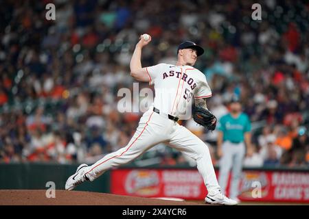 Houston, Texas, USA. Mai 2024. 5. Mai 2024 Houston, Texas, USA – Houston Astros HUNTER BROWN (58) wirft im Minute Maid Park einen Spielplatz zwischen den Seattle Mariners und den Houston Astros. Die Seattle Mariners besiegten die Houston Astros mit 5:4. (Credit Image: © Jerome Hicks/ZUMA Press Wire) NUR REDAKTIONELLE VERWENDUNG! Nicht für kommerzielle ZWECKE! Quelle: ZUMA Press, Inc./Alamy Live News Stockfoto