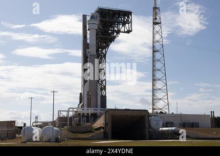 Cape Canaveral, USA. Mai 2024. Startrampe 41 Fotos von ULA Atlas V N22 mit Boeing Starliner Calypso, bereit für den Start mit zwei Astronauten am 5. Mai 2024 in Cape Canaveral, Brevard County, Florida, USA. CFT-Flugtest mit Barry „Butch“ Wilmore und Suni Williams am Montag, den 6. Mai 2024 (Foto: Scott Schilke/SIPA USA) Credit: SIPA USA/Alamy Live News Stockfoto