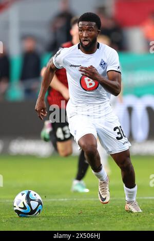 Ingolstadt, Deutschland. Mai 2024. Fußball: Bundesliga 3, FC Ingolstadt - SV Waldhof Mannheim, Spieltag 36 im Audi Sportpark. Kelvin Arase vom SV Waldhof spielt den Ball. Vermerk: Daniel Karmann/dpa/Alamy Live News Stockfoto