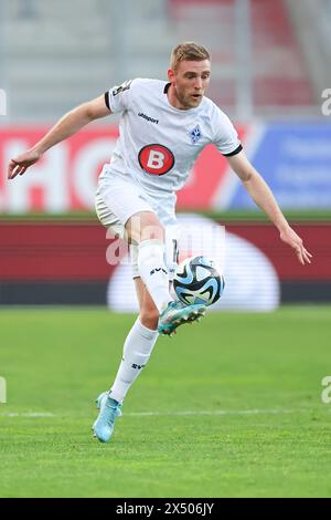 Ingolstadt, Deutschland. Mai 2024. Fußball: Bundesliga 3, FC Ingolstadt - SV Waldhof Mannheim, Spieltag 36 im Audi Sportpark. Laurent Jans vom SV Waldhof spielt den Ball. Vermerk: Daniel Karmann/dpa/Alamy Live News Stockfoto