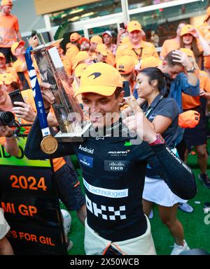 Miami, Etats Unis. Mai 2024. NORRIS Lando (gbr), McLaren F1 Team MCL38, Porträt während des Formel 1 Crypto.com Miami Grand Prix 2024, 6. Runde der Formel 1 Weltmeisterschaft 2024 vom 3. Bis 5. Mai 2024 auf dem Miami International Autodrome in Miami, USA - Foto DPPI Credit: DPPI Media/Alamy Live News Stockfoto