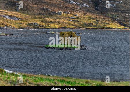 MacLeod's Tower in Loch Tangasdale, Ilse of Barra, Schottland Stockfoto