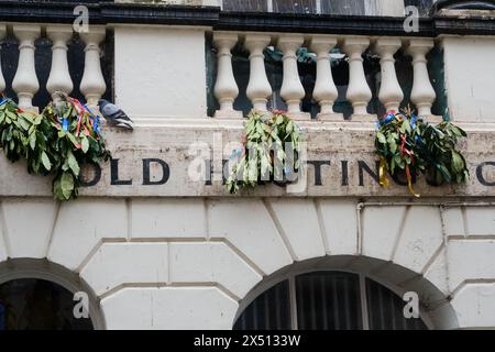 Hastings, East Sussex, Großbritannien. Mai 2024. Hastings Traditional Jack in the Green feiert den kommenden Sommer. Quelle: Matthew Chattle/Alamy Live News Stockfoto