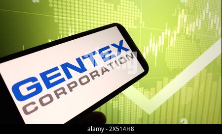 Konskie, Polen – 17. März 2024: Logo der Gentex Corporation auf dem Mobiltelefon Stockfoto