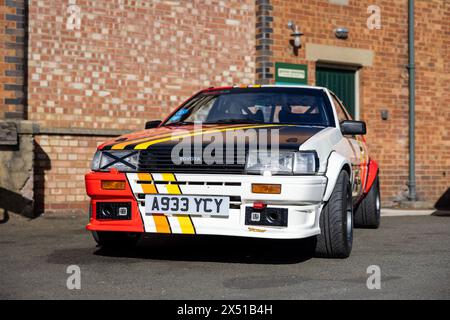 1984 Toyota Corolla, ausgestellt auf dem April Scramble im Bicester Heritage Centre am 21. April 2024. Stockfoto