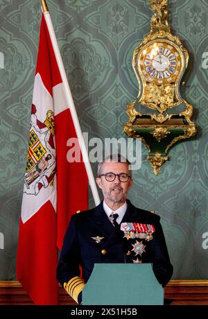 Stockholm, Schweden. Mai 2024. König Frederik X. von Dänemark im Königspalast in Stockholm, am 6. Mai 2024, am 1. Eines zweitägigen Staatsbesuchs von Dänemark nach Schweden Credit: Albert Nieboer/Niederlande OUT/Point de Vue OUT/dpa/Alamy Live News Stockfoto