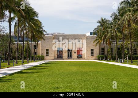 Miami, Florida - 2. April 2024: Das Bass Museum of Art ist das Museum für zeitgenössische Kunst in Miami Beach Stockfoto