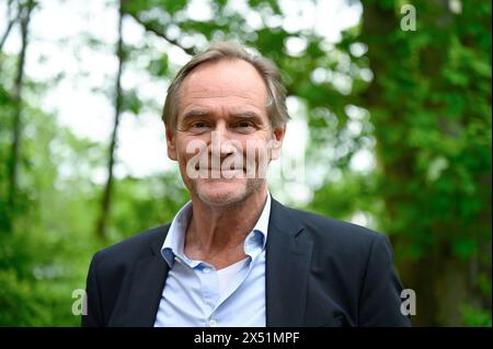 Oberbuergermeister Burkhard Jung SPD, aufgenommen am 03.05.2024 in Leipzig. Er ist seit Maerz 2006 der Oberbuergermeister von Leipzig. Er war von 2019 bis 2021 Praesident des Deutschen Staedtetags und ist seit 2021 dessen Vizepraesident. NUR REDAKTIONELLE VERWENDUNG *** Oberbürgermeister Burkhard Jung SPD , fotografiert am 03 05 2024 in Leipzig seit März 2006 ist er Oberbürgermeister von Leipzig von 2019 bis 2021 war er Präsident des Deutschen Stadtrates und seit 2021 dessen Vizepräsident. Urheberrecht: epd-bild/HeikexLyding  DSC1974 Stockfoto