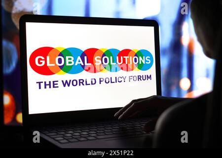 Brasilien. Mai 2024. In dieser Fotoabbildung wird das Logo des Global Solutions Summit 2024 – das World Policy Forum – auf einem Laptop-Bildschirm angezeigt. Quelle: SOPA Images Limited/Alamy Live News Stockfoto