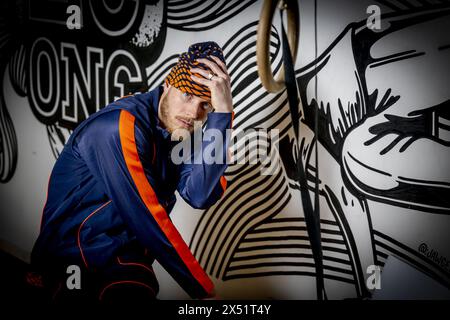 AMSTERDAM - Porträt von Menno van Gorp, Mitglied des Dutch Breaking Teams. Er hofft, sich für die Breakdance-Sektion bei den Olympischen Spielen in Prijs zu qualifizieren. ANP ROBIN UTRECHT Stockfoto