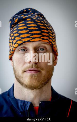 AMSTERDAM - Porträt von Menno van Gorp, Mitglied des Dutch Breaking Teams. Er hofft, sich für die Breakdance-Sektion bei den Olympischen Spielen in Prijs zu qualifizieren. ANP ROBIN UTRECHT Stockfoto