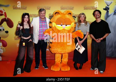 AnniTheDuck, Hape Kerkeling, Garfield, Anke Engelke, Aurel Mertz besuchen die deutsche Premiere von GARFIELD – EINE EXTRAPORTION ABENDTEUER Stockfoto