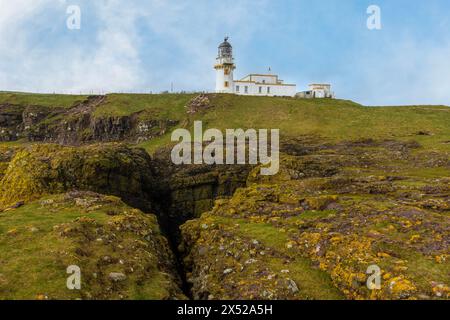 Der Todhead Lighthouse ist ein Leuchtturm in Aberdeenshire, Schottland, südlich von Stonehaven. Stockfoto