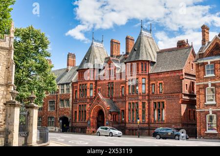 UK, Bedford, 5. Juli 2023, Richter Gericht, Shire Hall, Editorial, Baujahr 1881, historisches Gebäude Stockfoto