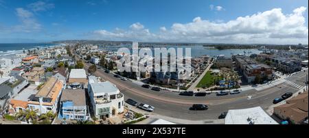 Luftaufnahme von Mission Beach in San Diego Kalifornien mit Sandstrand und Ferienwohnungen Häuser Stockfoto