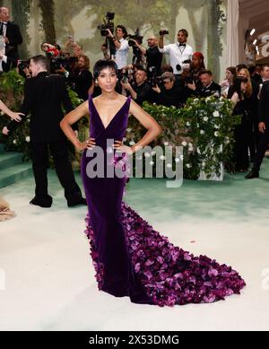 New York, Usa. Mai 2024. Kerry Washington kommt auf dem roten Teppich auf der Met Gala 2024 an, die „Sleeping Beauties: Reawakening Fashion“ im Metropolitan Museum of Art am Montag, den 6. Mai 2024 in New York City feiert. Foto: John Angelillo/UPI Credit: UPI/Alamy Live News Stockfoto