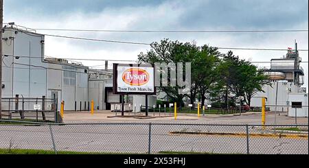 EMPORIA, KANSAS - 5. MAI 2024 die 328 Quadratmeter große Anlage, die eine Reihe spezieller Produktlösungen von gewürztem und mariniertem Fleisch, Schwein und Huhn herstellt. Credit: Mark Reinstein / MediaPunch Stockfoto