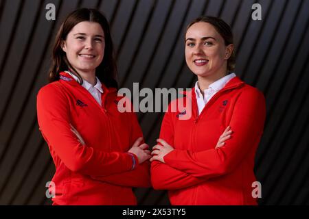 Team GB’s Andrea Spendolini-Sirieix (links) zusammen mit ihrem Tauchpartner Lois Toulson während des Team GB Paris 2024 Synchronisation des Tauchteams im Queen Elizabeth Olympic Park in London. Bilddatum: Dienstag, 7. Mai 2024. Stockfoto