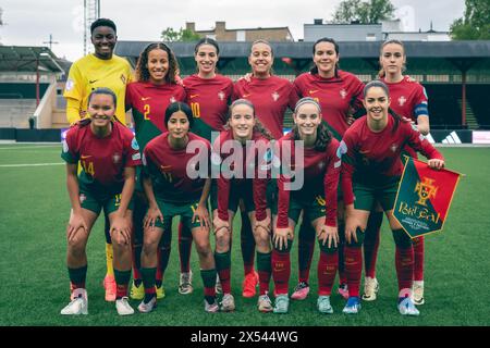 Malmoe, Schweden. Mai 2024. Das Startelf Portugals für das U17-EUROPAMEISTERSCHAFTSSPIEL der Frauen zwischen Spanien und Portugal bei Malmö Idrottsplats in Malmö. (Foto: Gonzales Photo - Joe Miller). Stockfoto