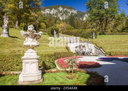 Geographie / Reise, Deutschland, Bayern, Ettal, Neptunbrunnen von Schloss Linderhof, Ettal, Bayern, ADDITIONAL-RIGHTS-CLEARANCE-INFO-NOT-AVAILABLE Stockfoto