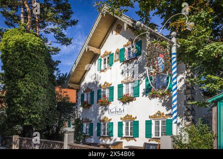 Geographie / Reise, Deutschland, Bayern, Unterammergau, Dorfschänke in Unterammergau, Oberbayern, ADDITIONAL-RIGHTS-CLEARANCE-INFO-NOT-AVAILABLE Stockfoto