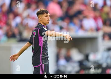 Stuttgart, Deutschland. Mai 2024. Bryan Zaragoza (FCB 17) im Spiel VFB STUTTGART - FC BAYERN MÜNCHEN 3-1 am 4. Mai 2024 in Stuttgart. Saison 2023/2024, 1.Bundesliga, Spieltag 32, 32.Spieltag, München, München Fotograf: ddp-Bilder/STAR-Bilder - DFL-VORSCHRIFTEN VERBIETEN JEDE VERWENDUNG VON FOTOGRAFIEN als BILDSEQUENZEN und/oder QUASI-VIDEO - Credit: ddp Media GmbH/Alamy Live News Stockfoto