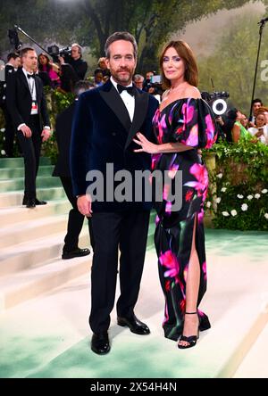 Matthew Macfadyen und Keeley Hawes besuchen die Gala 2024 des Metropolitan Museum of Art Costume Institute in New York, USA. Bilddatum: Montag, 6. Mai 2024. Stockfoto