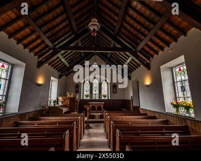 Das Bild zeigt das Innere der St. Peter's Church im malerischen Manx-Weiler Cregneash an der Südostspitze der Isle of man. Stockfoto