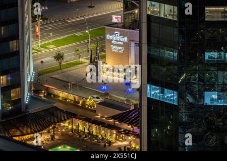 Beschilderung für die Gate Mall, eine luxuriöse Mall im Zentrum von Doha, Katar Stockfoto
