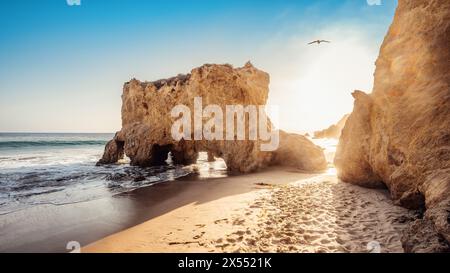 Der El Matador Strand während Sonnenuntergang, kalifornien Stockfoto