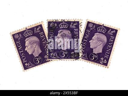 Eine Montage der Briefmarken von König Georg VI. Aus Großbritannien auf weißem Hintergrund. Stockfoto