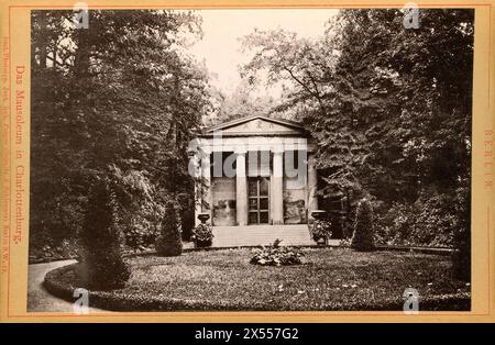 Geographie / Reise, Deutschland, Berlin, Charlottenburg, Mausoleum im Park des Schlosses Charlottenburg, das URHEBERRECHT DES KÜNSTLERS MUSS NICHT GELÖSCHT WERDEN Stockfoto