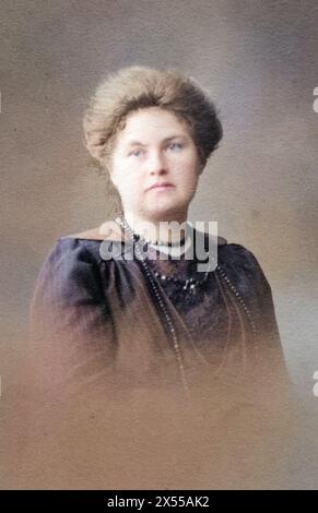 Menschen, Frauen, Porträt einer Frau (Henriette Behringer), Carte-de-Visite, Foto von Th. ANDERSEN, ADDITIONAL-RIGHTS-CLEARANCE-INFO-NOT-AVAILABLE Stockfoto