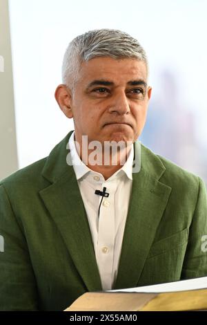 Tate Modern, London, Großbritannien. Mai 2024. Sprecher Sadiq Khan, der Bürgermeister von London, unterzeichnete die Erklärung zur Annahme des Amtes, um seine historische dritte Amtszeit als Bürgermeister an der Tate Modern in London, Großbritannien, zu beginnen. Quelle: Siehe Li/Picture Capital/Alamy Live News Stockfoto