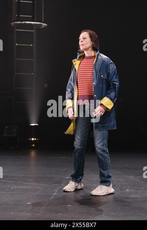 Die Schauspielerin Elisabet Gelabert tritt während der Präsentation von Lady Anne aus der Kompanie Shakespeare: Richard III. Im Abadia Theater in Madrid auf. Mai 2024 Spanien (Foto: Oscar Gonzalez/SIPA USA) Stockfoto