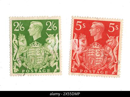 Ein paar hochwertige Briefmarken von König George VI aus Großbritannien auf weißem Hintergrund. Stockfoto