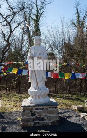 Peace Stupa in Zalaszántó, Bezirk Keszthely, Kreis Zala, Region Westtransdanubien, Ungarn Stockfoto